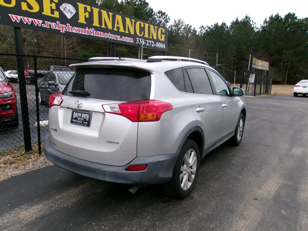 2015 Toyota RAV4 - $14,995