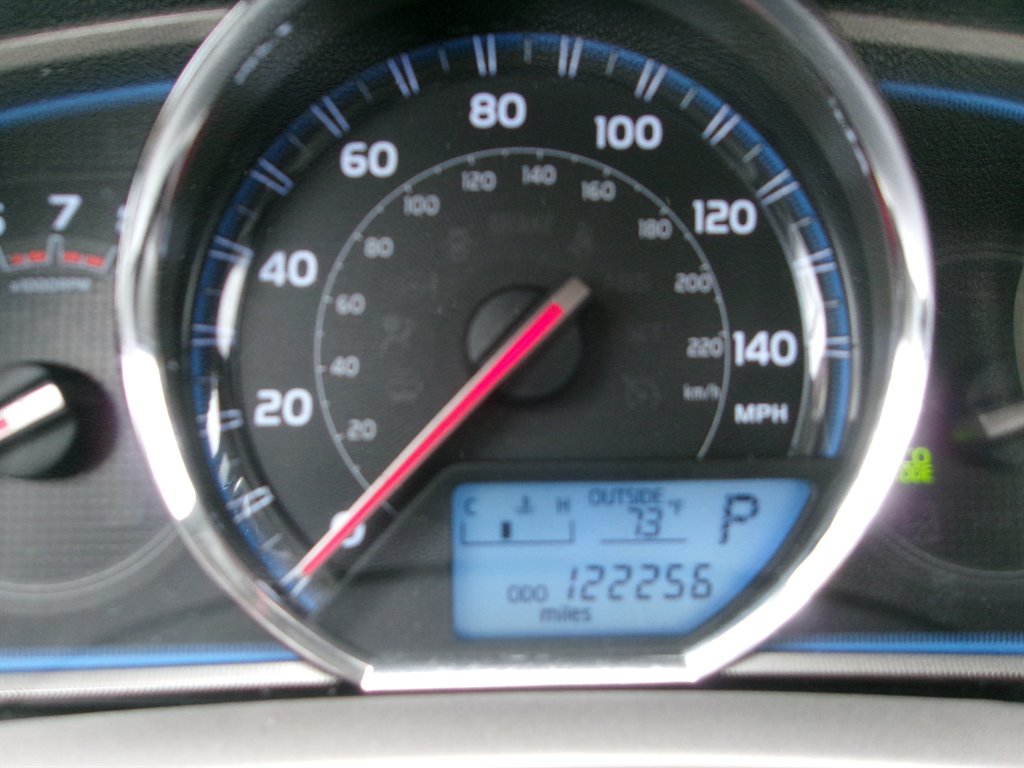 2015 Toyota RAV4 - $14,995