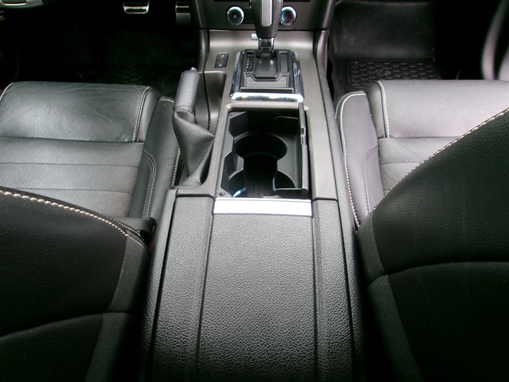 2014 Ford Mustang V6 photo