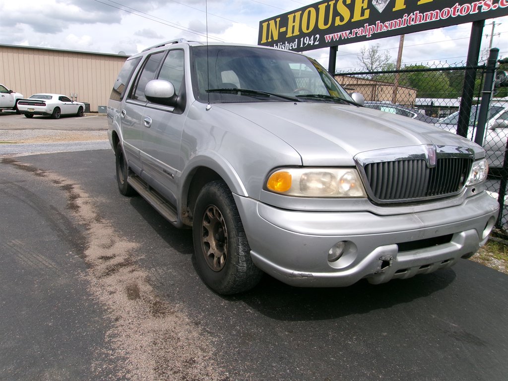 1998 Lincoln Navigator photo