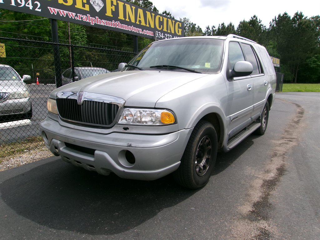 1998 Lincoln Navigator photo