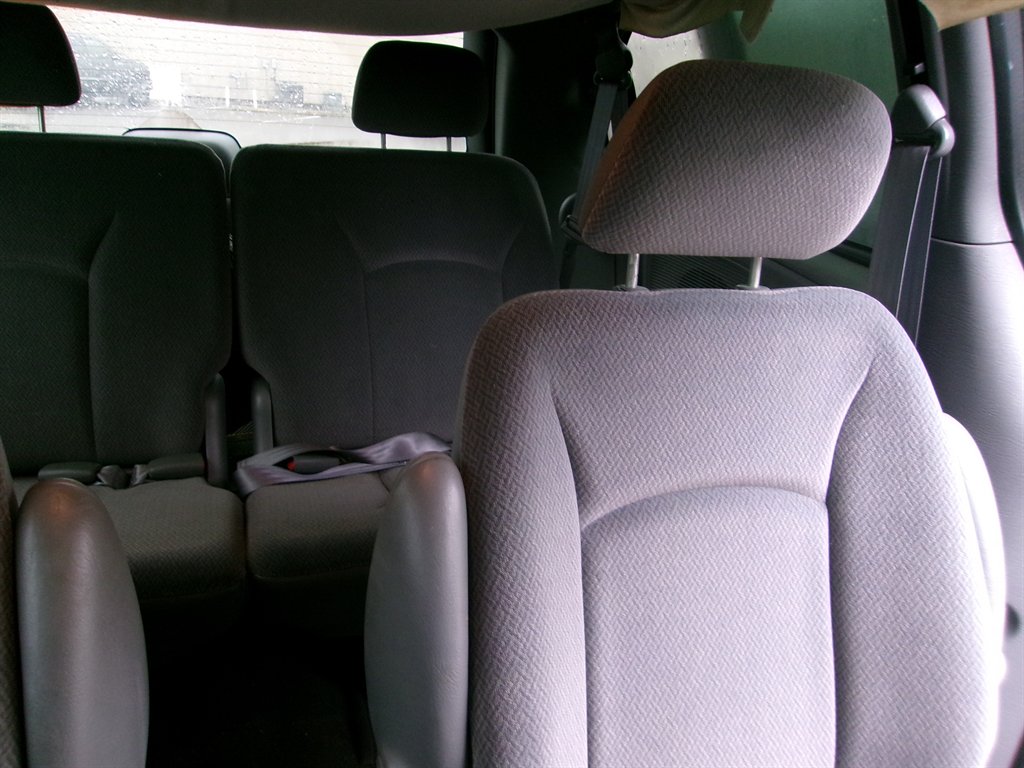 2004 Chrysler Town & Country LX Family Value photo