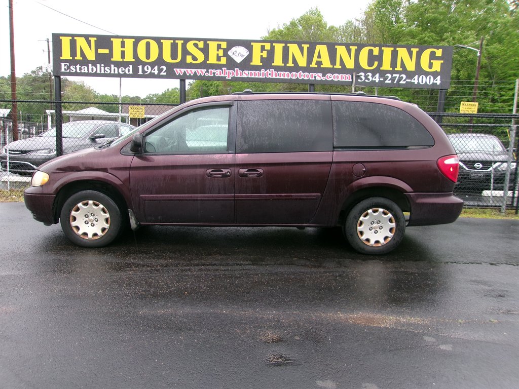 2004 Chrysler Town & Country LX Family Value photo