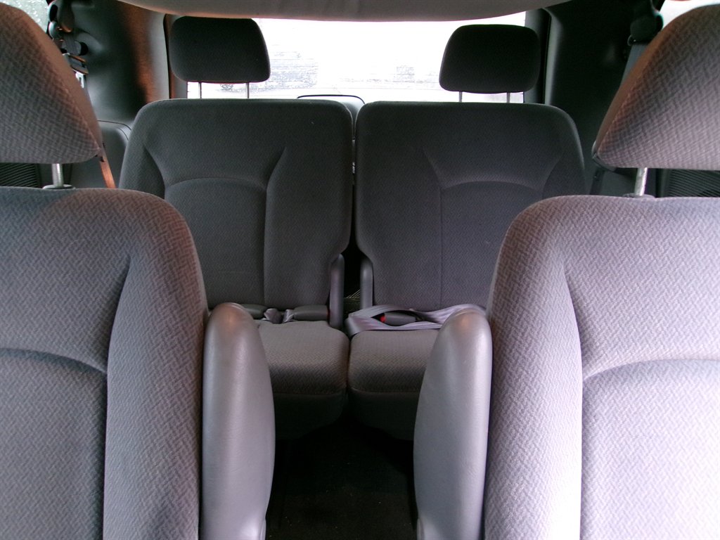 2004 Chrysler Town & Country LX Family Value photo