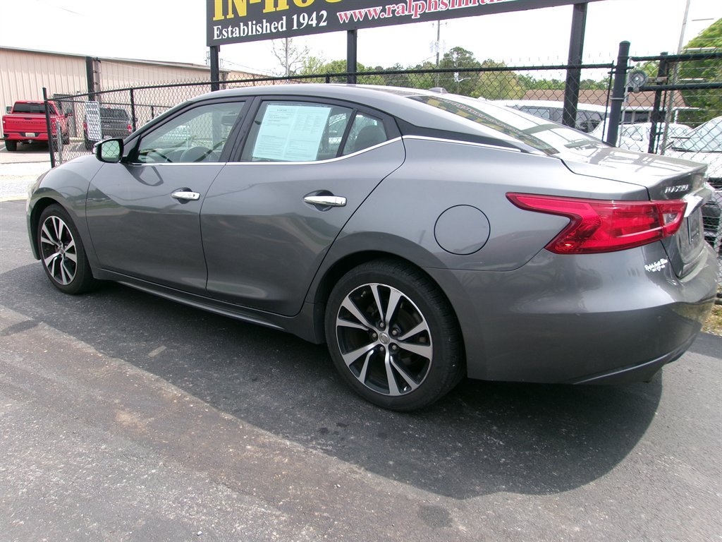 2018 Nissan Maxima SV photo