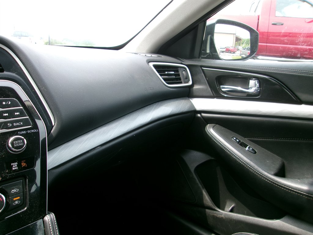 2018 Nissan Maxima SV photo