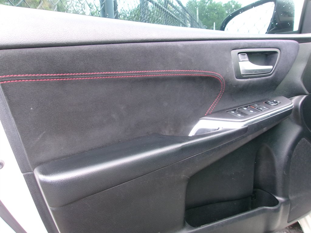 2015 Toyota Camry - $12,995