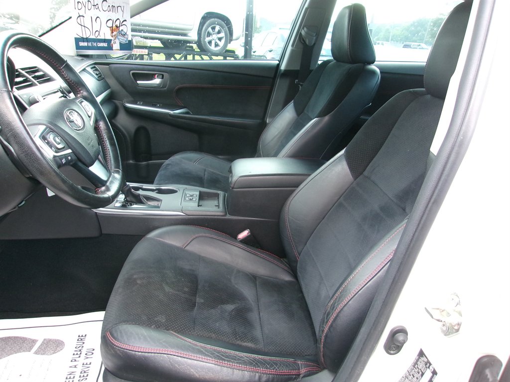 2015 Toyota Camry - $12,995