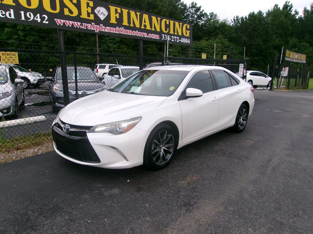 2015 Toyota Camry - $12,995