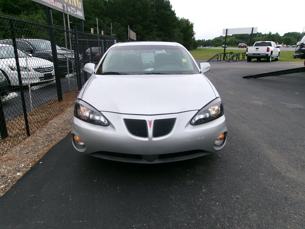 2004 Pontiac Grand Prix - $9,995