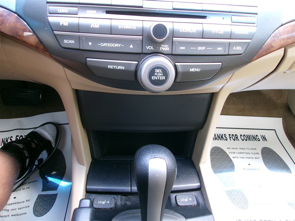 2010 Honda Accord - $8,995
