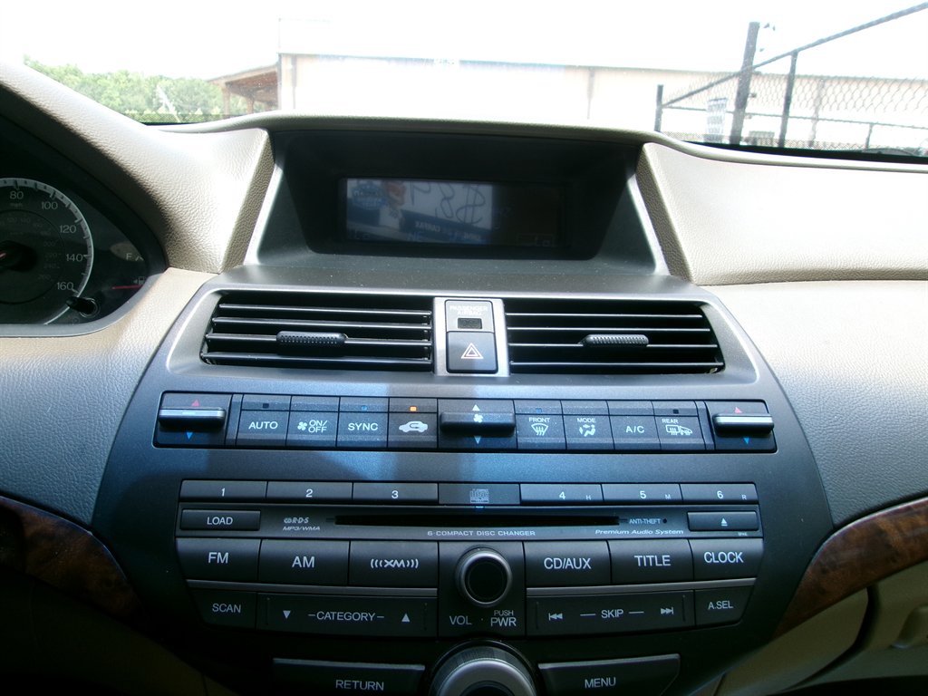 2010 Honda Accord - $8,995