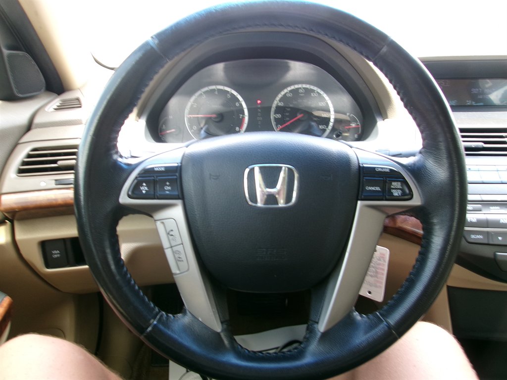 2010 Honda Accord - $8,995