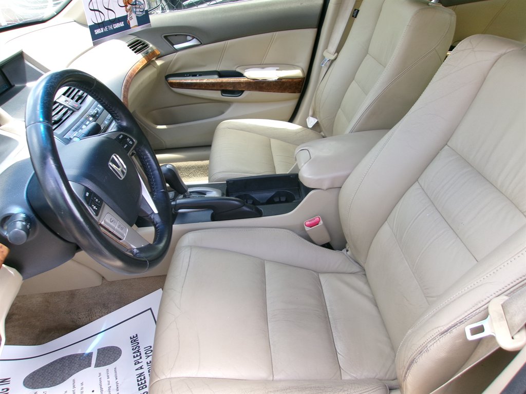 2010 Honda Accord - $8,995
