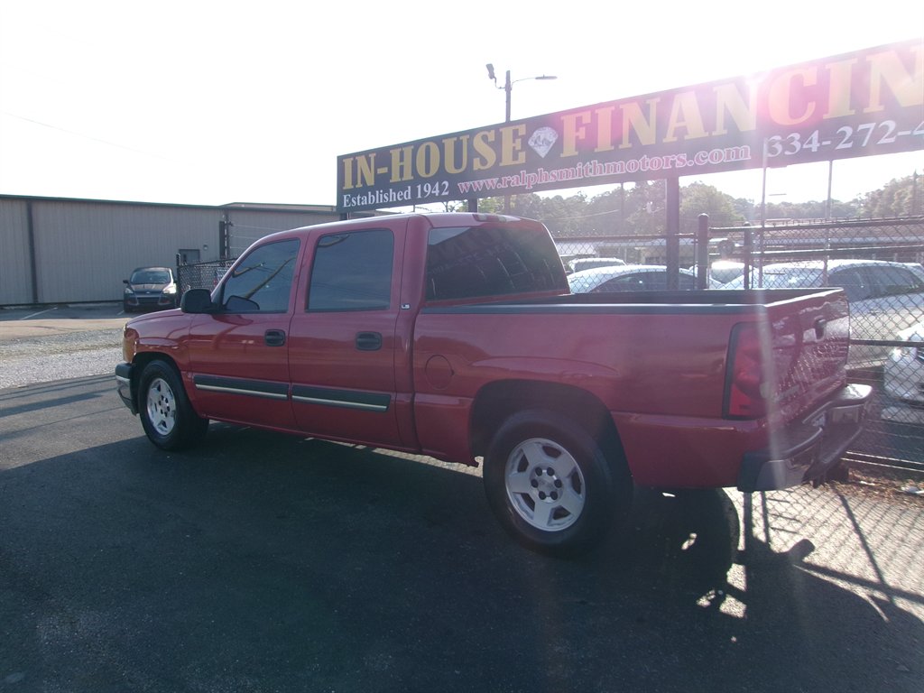 2005 Chevrolet Silverado - $8,995