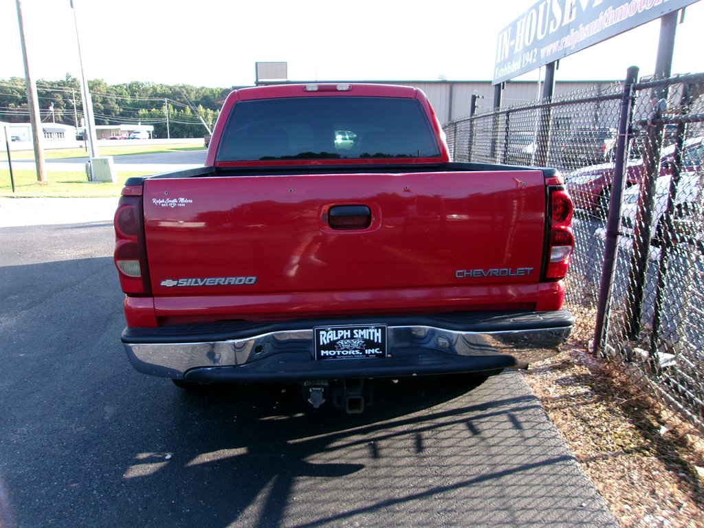 2005 Chevrolet Silverado - $8,995