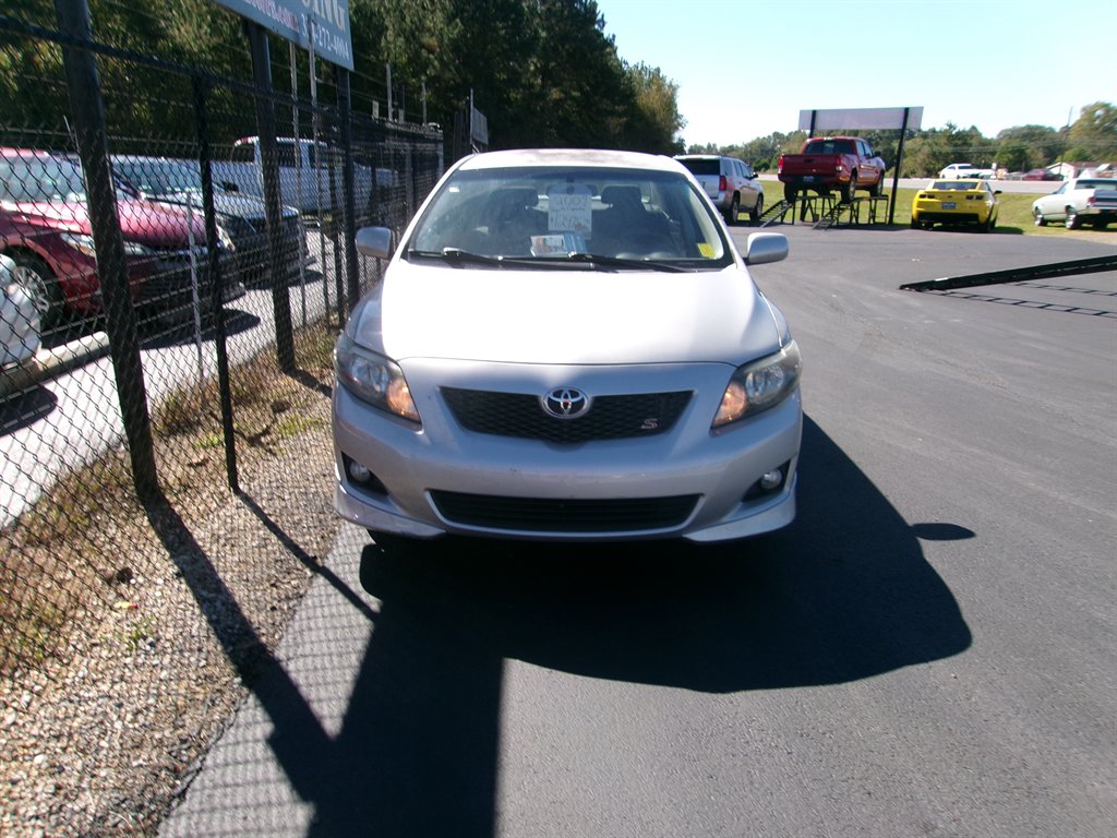 2009 Toyota Corolla - $8,495