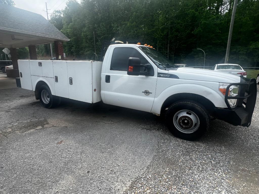 2014 Ford F-350 XL photo