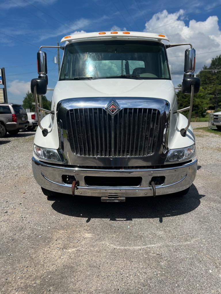 2016 International Rf027 - $22,500