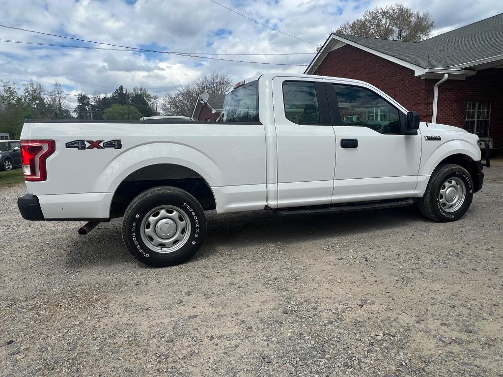 2017 Ford F-150 - $16,500