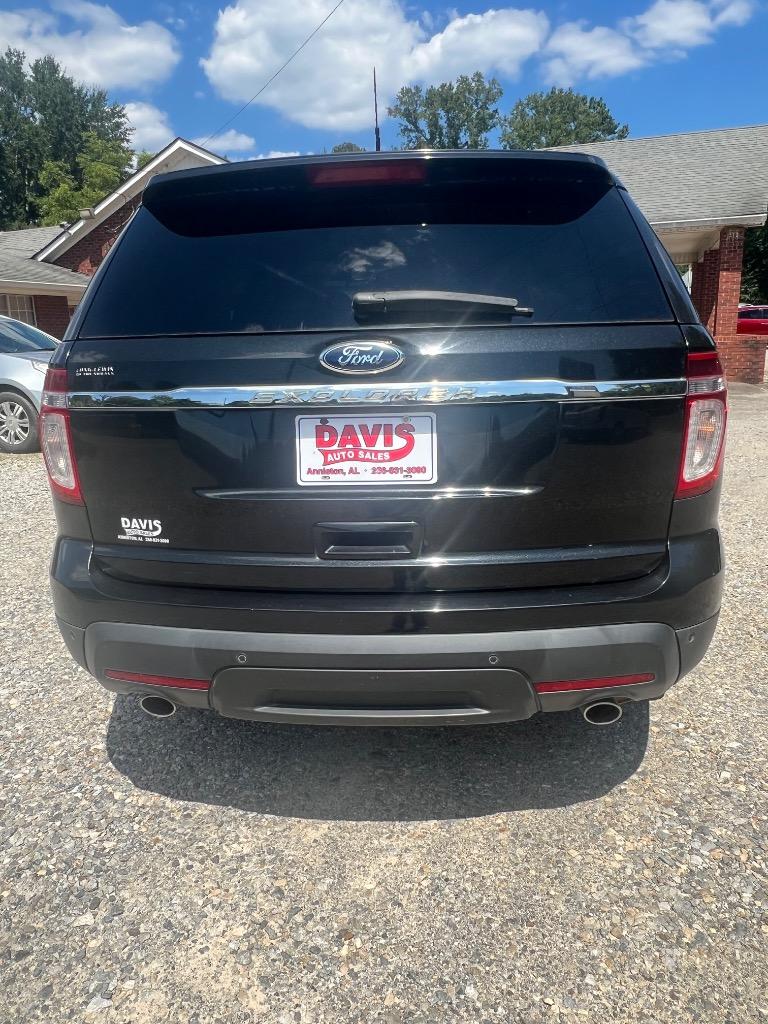 2014 Ford Explorer - $10,500
