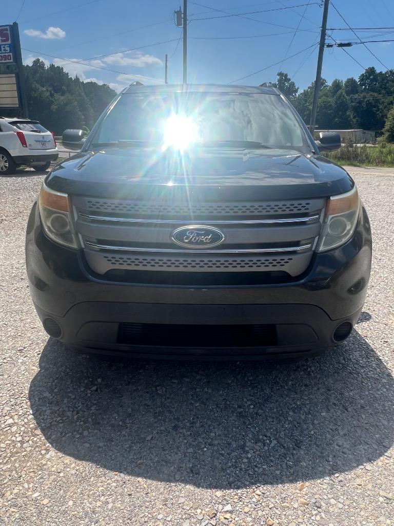 2014 Ford Explorer - $10,500