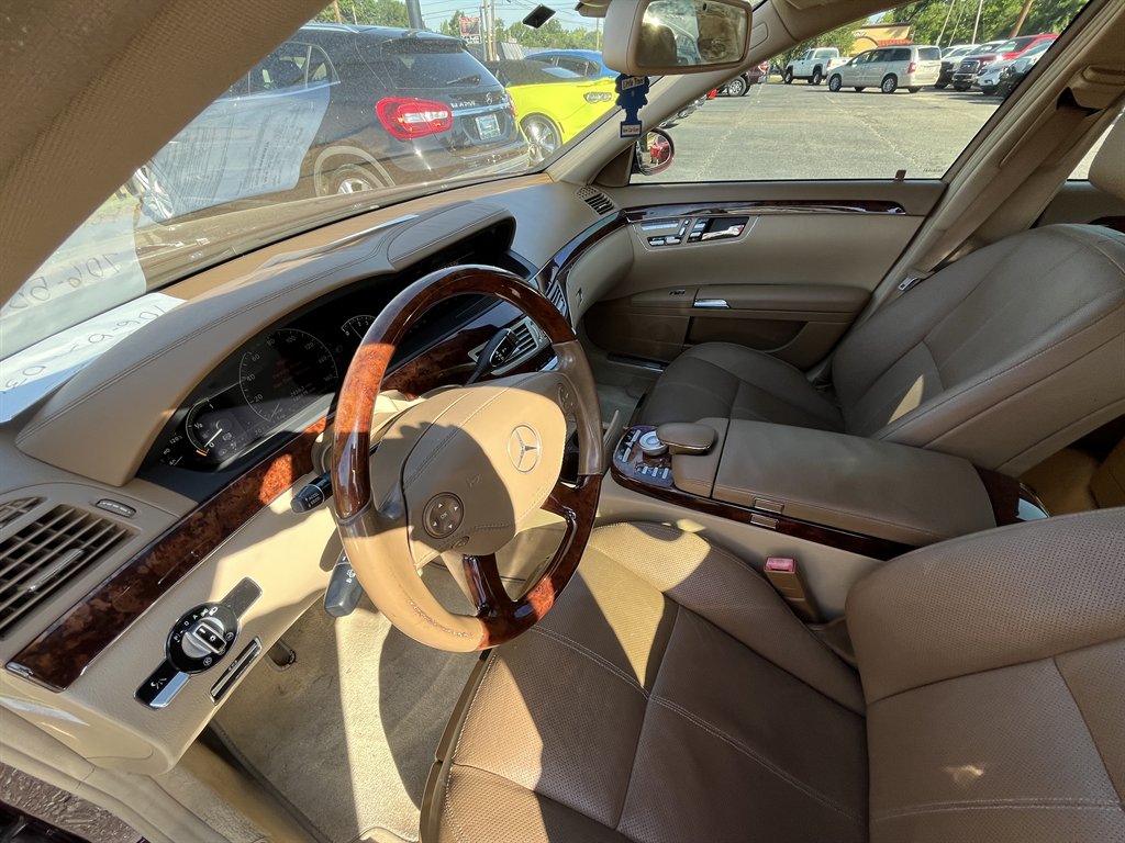 2008 Mercedes-Benz S-class