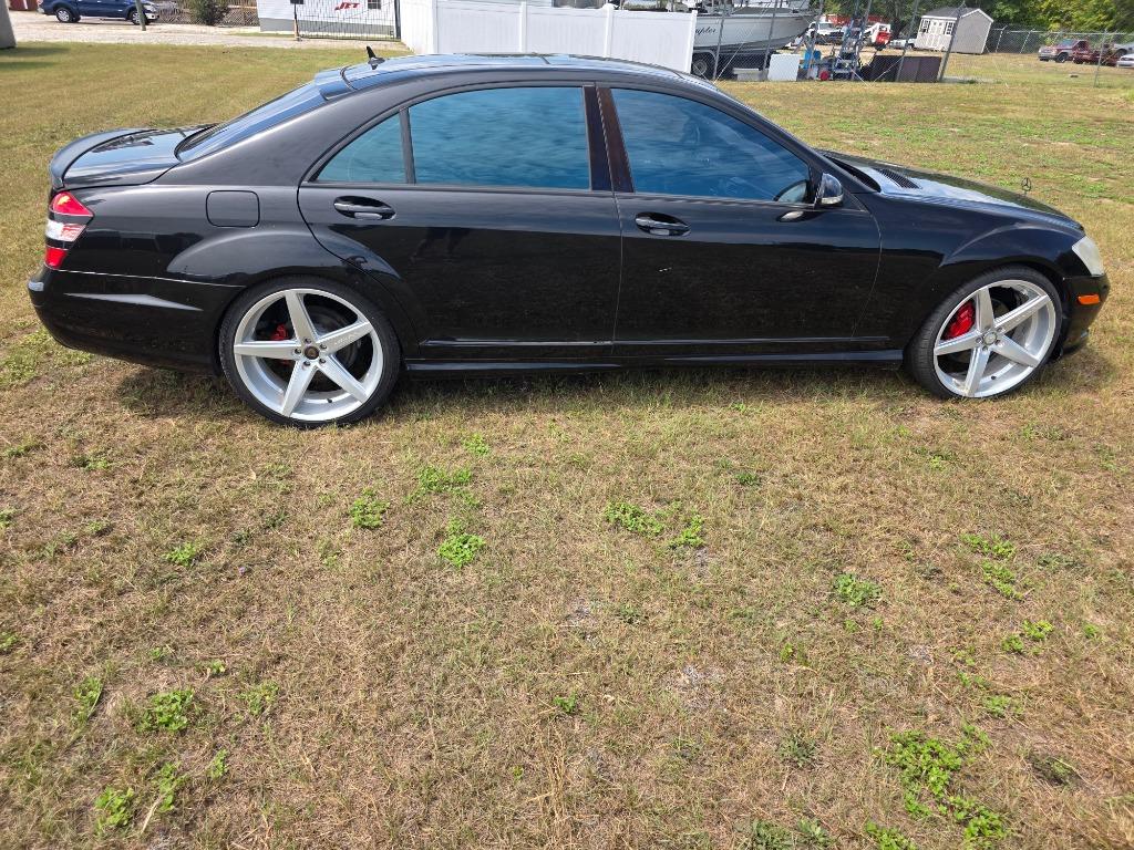 2007 Mercedes-Benz S-class - $7,999