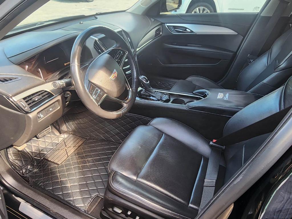 2017 Cadillac ATS Luxury photo