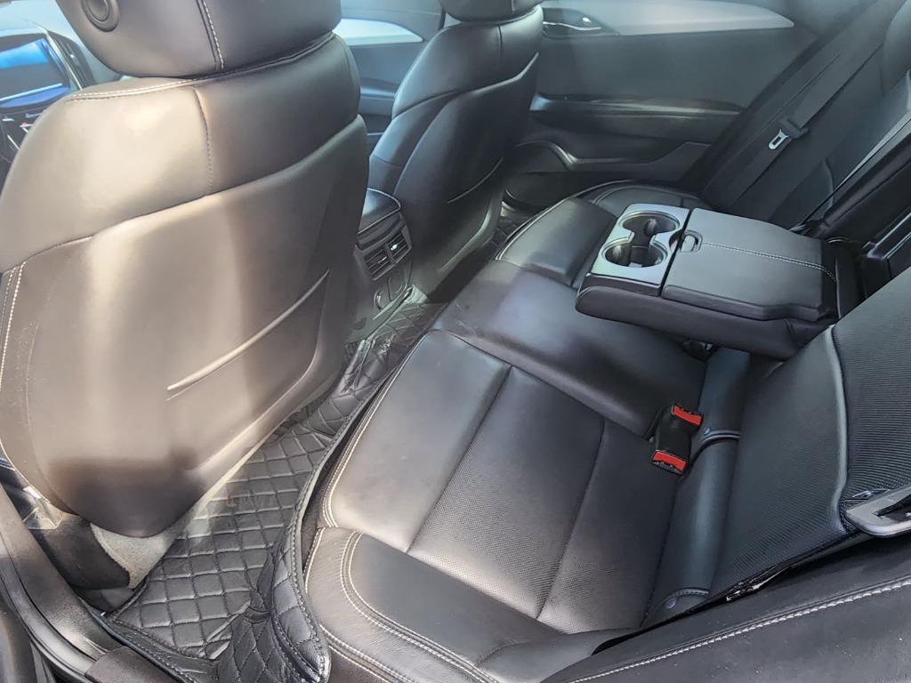 2017 Cadillac ATS Luxury photo
