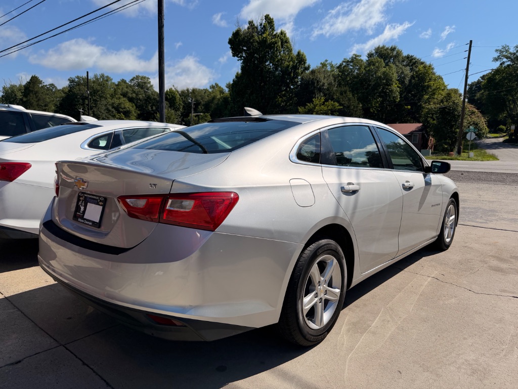 2019 Chevrolet Malibu - $10,995