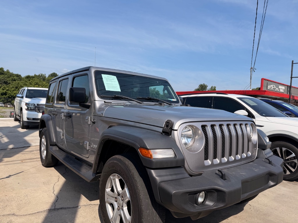 2018 Jeep Wrangler - $16,900