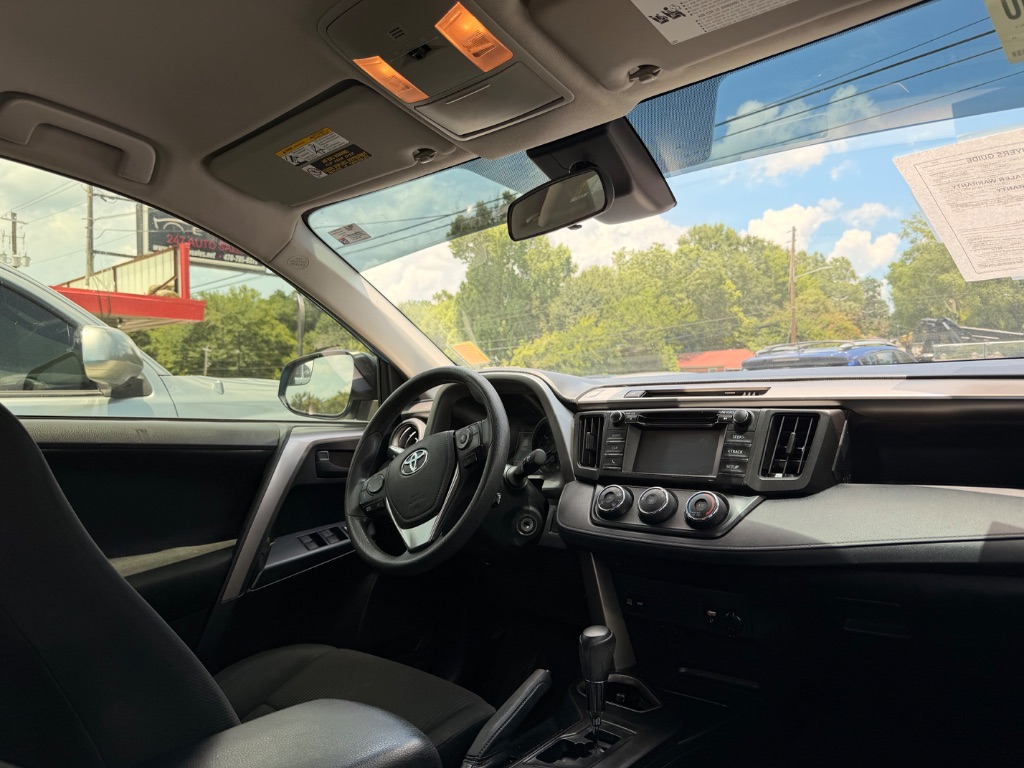 2018 Toyota RAV4 - $15,625