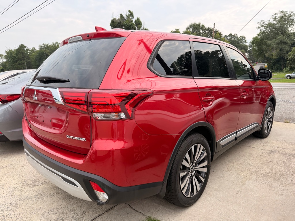 2019 Mitsubishi Outlander - $14,500