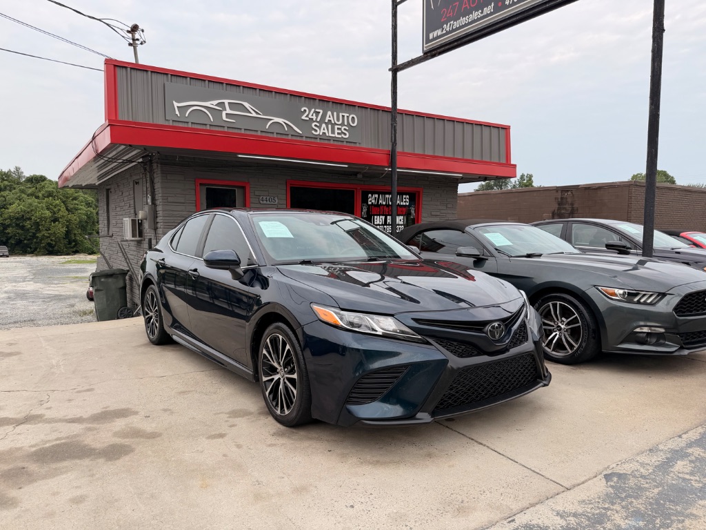 2020 Toyota Camry - $12,900
