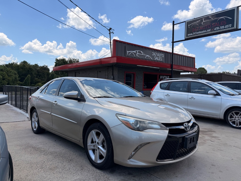2017 Toyota Camry - $12,995