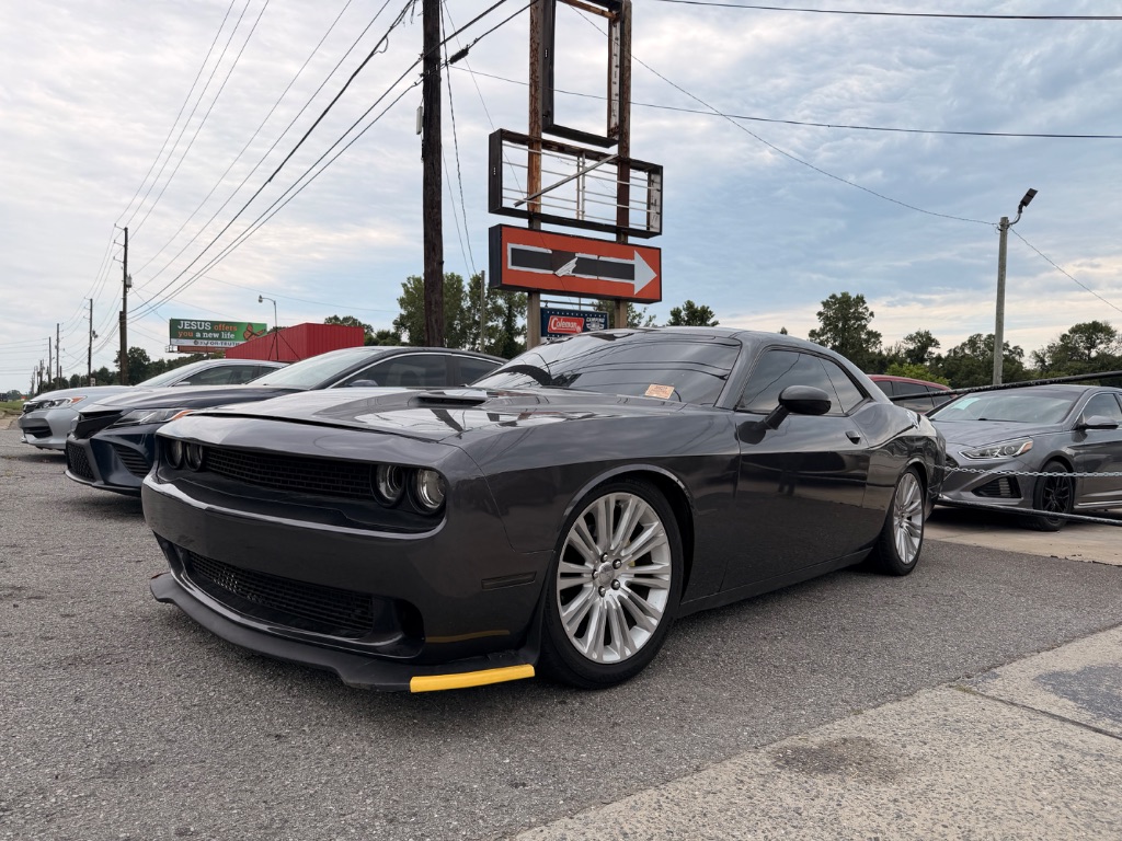 2020 Dodge Challenger - $13,650