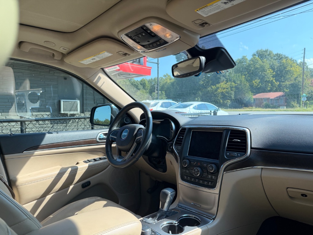2018 Jeep Cherokee - $10,000