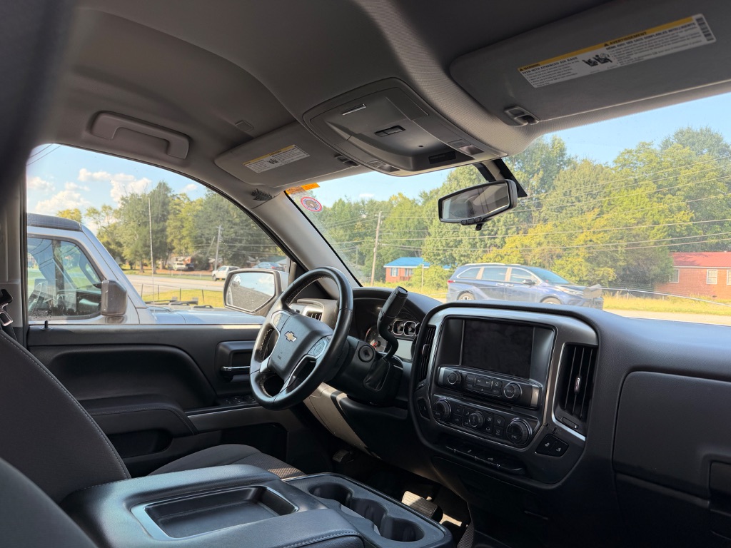 2017 Chevrolet Silverado - $11,275