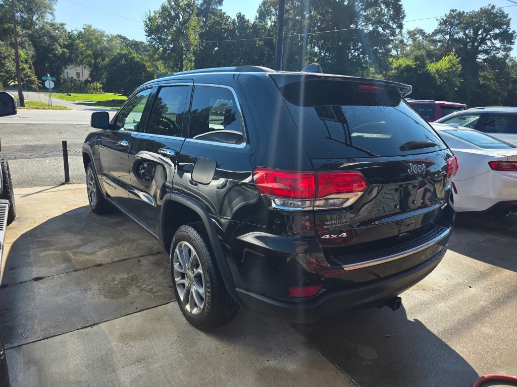 2015 Jeep Cherokee - $13,995