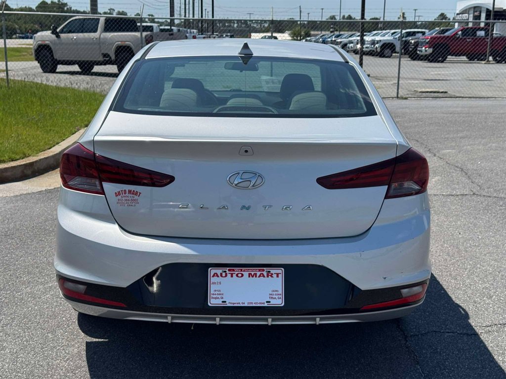 2020 Hyundai Elantra
