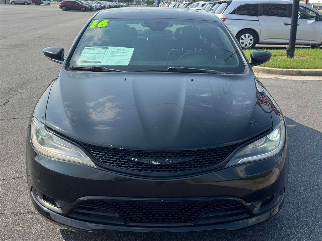 2016 Chrysler 200
