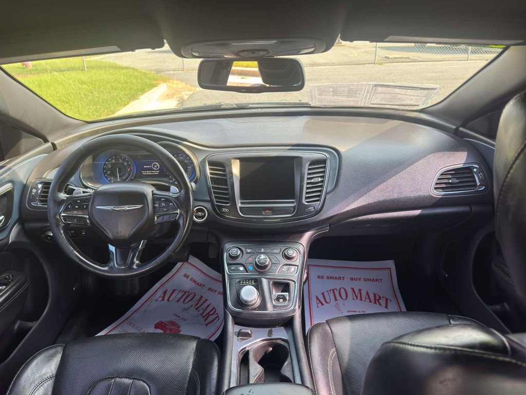 2016 Chrysler 200