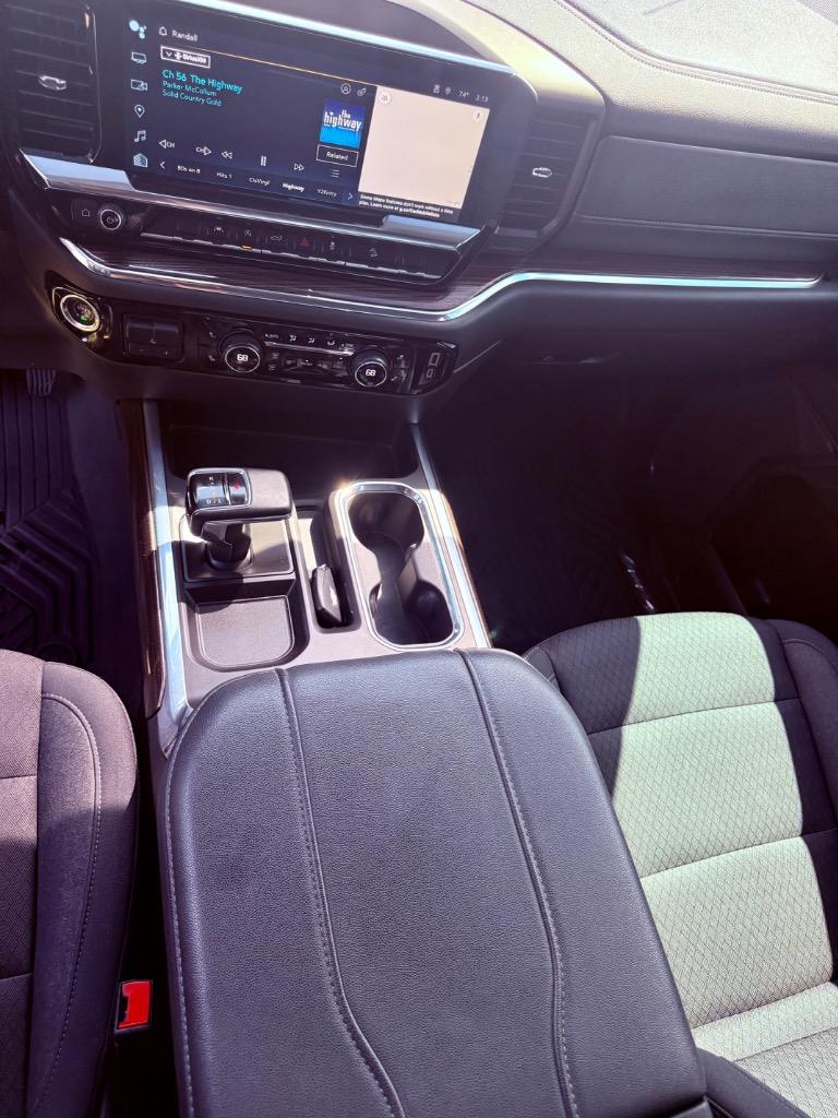 2024 Chevrolet Silverado - $46,000