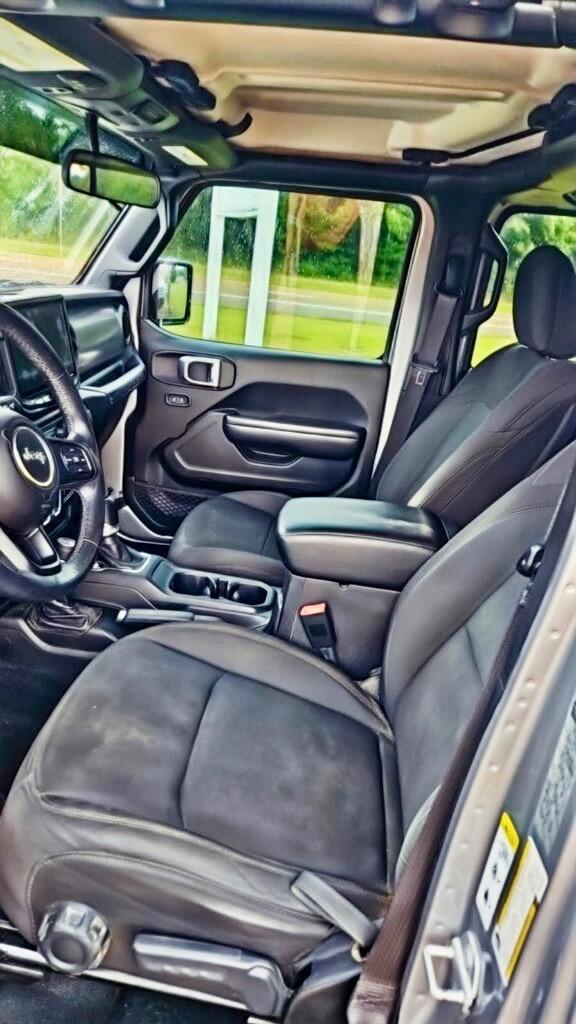 2018 Jeep Wrangler - $20,950