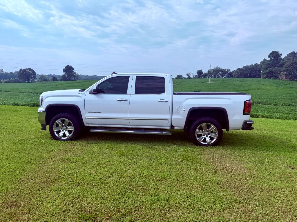 2017 GMC Sierra - $22,950