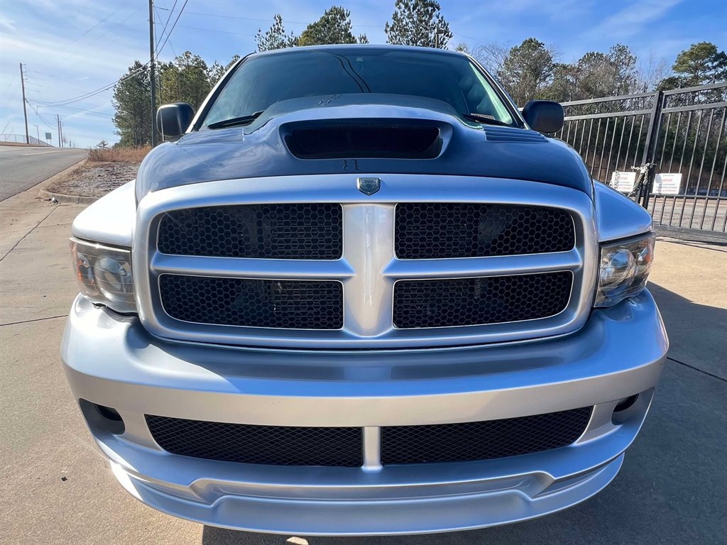 2005 Dodge Ram 1500 - $21,900
