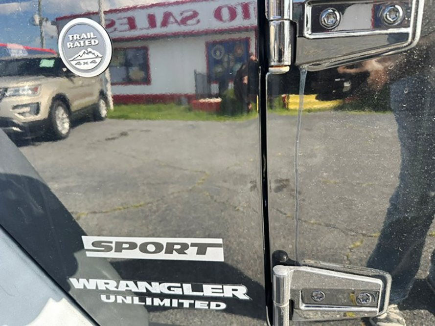 2016 Jeep Wrangler - $16,999