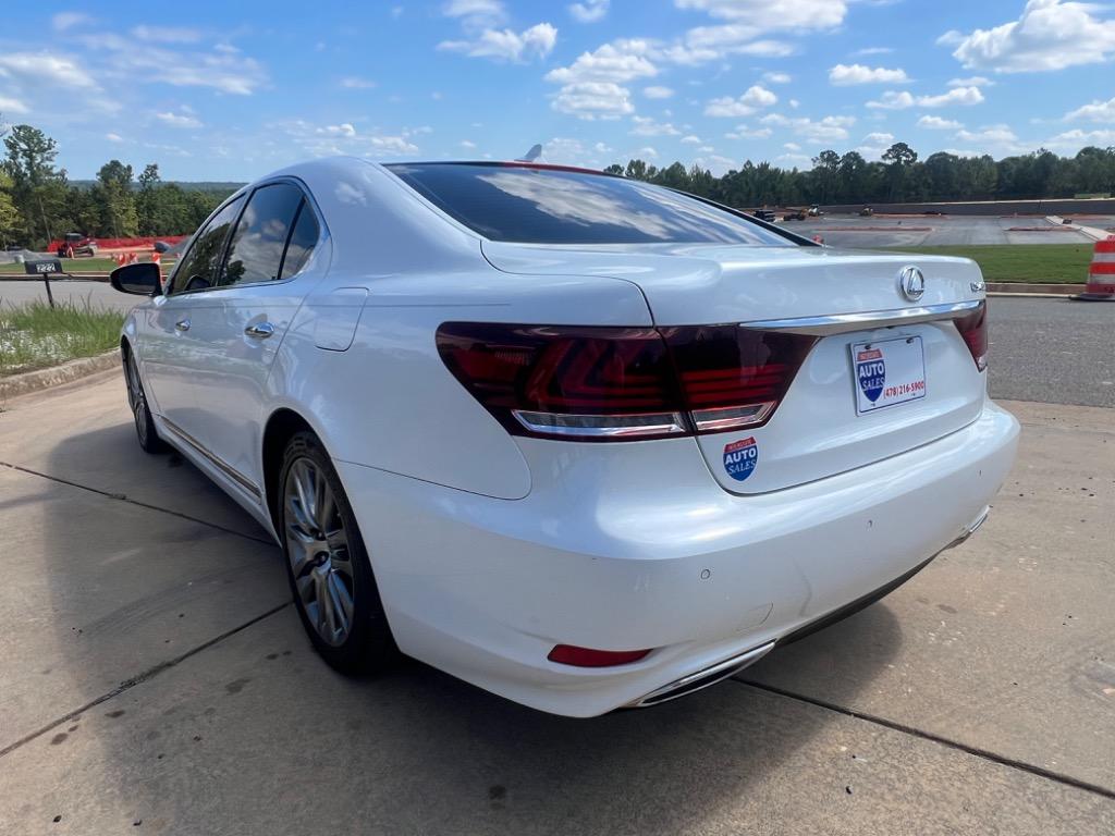 2013 Lexus LS - $17,999