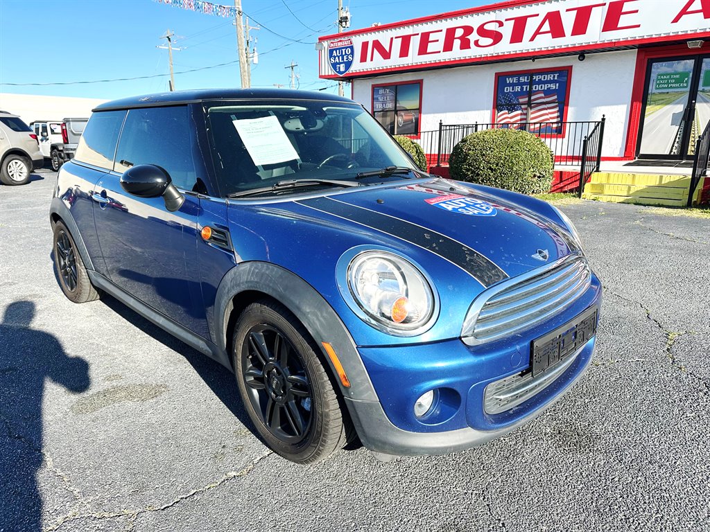 2013 MINI Hardtop - $11,900